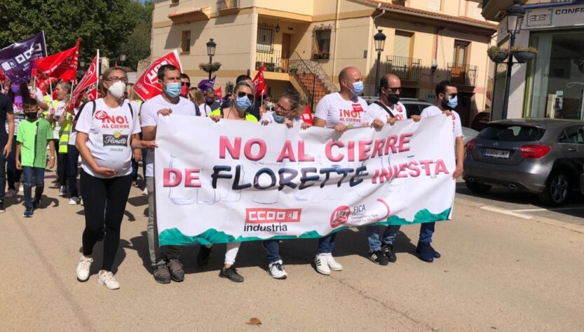 Trabajadores de Vegetales la Mancha (Florette) protestan en Iniesta contra el cierre de la empresa